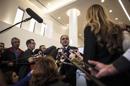 El ex primer ministro israelí Sharon se aferra a la vida