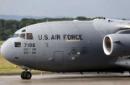 Kerry volverá a EEUU en un avión militar después de fracturarse una pierna