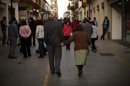 La esperanza de vida mundial continúa alargándose, según la OMS
