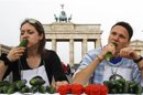 Los vegetarianos podrían tener menor riesgo de enfermedad cardiaca - estudio