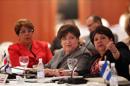 Entre los 80 expositores del evento se destaca la presidenta de la Fundación Interamericana del Corazón, Deborah Chen y la ministra de Salud de Costa Rica, Daisy Corrales (c). EFE/Archivo