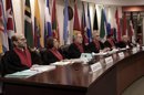 Jueces interamericanos escuchan a las víctimas demandantes que padecen infertilidad en Costa Rica en la Corte Interamericana de Derechos Humanos. EFE/Archivo