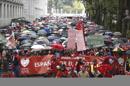 Momento de la manifestación de Madrid de la IV Marcha por la Vida, organizada en las principales ciudades de España por la plataforma Derecho a Vivir, para pedir al Gobierno que cumpla su compromiso de reformar la ley del aborto. EFE/Archivo