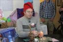El activista del uso de la marihuana Adam Eidinger participa en una entrevista este 26 de febrero en Washington (EE.UU.). EFE