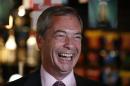 Fotografía de archivo del 23 de mayo de 2014 de Nigel Farage, líder del partido Unido por la Independencia del Reino Unido (UKIP) en South Benfleet, Inglaterra. (Foto AP/Lefteris Pitarakis, Archivo)