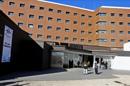 Vista del Hospital de Ciudad Real, en el que un hombre de 73 años ha fallecido hoy a causa del brote de legionella que se detectó hace diez días en Manzanares (Ciudad Real), lo que implica que esta enfermedad ha causado ya dos víctimas mortales. EFE