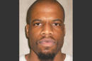 ARCHIVO - Foto de archivo provista por el Departamento Penitenciario de Oklahoma, de Clayton Lockett, muerto el 29 de abril de 2014 de un ataque cardíaco luego de un intento de ejecución fallido. Algunas de las drogas usadas no entraron al organismo de Lockett porque la vena en que fueron inyectadas colapsó, dijo el jefe del departamento el viernes 2 de mayo de 2014. (AP Foto/Oklahoma Department of Corrections, File)