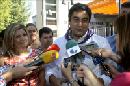 El consejero nacional de Sanidad y Asuntos Sociales, José Ignacio Echániz, atiende a los medios de comunicación. EFE/Archivo