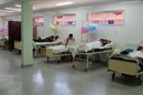 Los síntomas del virus del dengue son la fiebre alta, dolor de cabeza y en la parte posterior de los ojos, pequeñas manchas en el tórax y dolor en articulaciones de antebrazo. EFE/Archivo
