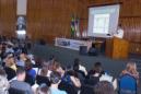 Vista general del investigador y doctor brasileño João Pena Lindomar hablando, este 2 de marzo de 2016, durante el seminario organizado por la Fundación Oswaldo Cruz (Fiocruz) sobre el virus Zika, la epidemia, las complicaciones y desafíos, en la ciudad de Recife, Brasil. EFE