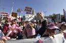 Usuarios y profesiones de la sanidad pública madrileña salen a la calle en una 'marea blanca' de protesta contra el plan sanitario de la Comunidad de Madrid. EFE/Archivo