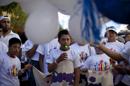 Varios niños con síndrome de Down, participan en una caminata, en Ciudad de Guatemala, en el marco de la conmemoración ía Mundial del Síndrome de Down. EFE