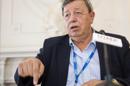 El comisario general de Extranjería y Fronteras, Emilio Baos, durante la inauguración del curso "Retos del fenomeno migratorio del siglo XXI. La trata de seres humanos para la explotación Sexual", dentro de la programacion de la Universidad Menéndez Pelayo de Santander, esta mañana. EFE