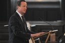 Cameron dice que hay pruebas crecientes de que Siria usó armas químicas