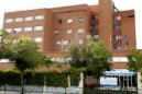 Fachada del Hospital La Paz-Carlos III de Madrid donde permanece hospitalizada la enfermera. EFE/Archivo