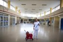 La crisis regional española golpea a empresas y familias