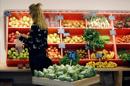 Tienda de la Unió de Llauradors en el centro de Valencia, puntdesabor.com, con frutas y verduras procedentes de la cultivos ecológicos y de proximidad. EFE