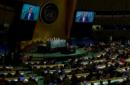 El director ejecutivo de ONUSIDA, Michel Sidibé, interviene en la Asamblea General de las Naciones Unidas sobre el sida en su sede de Nueva York, Estados Unidos, este 8 de junio de 2016. EFE