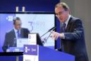 El ministro de Sanidad, Alfonso Alonso, durante su intervención en el acto de conmemoración "3 años y 1.000 números de EFEsalud". EFE